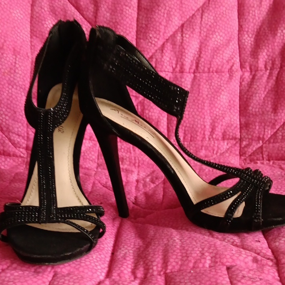 Anne Michelle Women Black Bling Strappy Sandal Heels Size 8